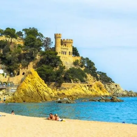 In - 104833 Lloret de Mar